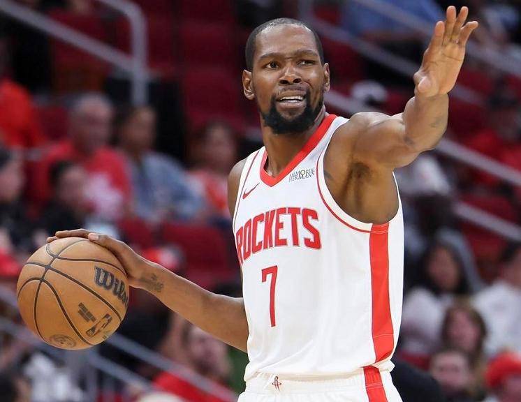 克里斯坦特：加斯佩里尼一直在证明自己；目标是欧联杯冠军（克里斯坦特：加斯佩里尼持续自证实力，球队剑指欧联杯冠军）