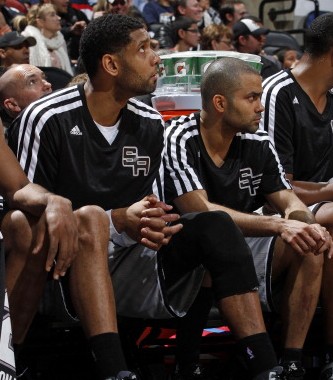 官方：邓弗里斯退出本期国家队集训，将直接返回俱乐部（官方宣布：邓弗里斯缺席本期国家队集训，随即返回俱乐部）