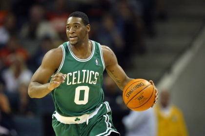 博阿滕谈去世前女友：我失去了挚爱，至今仍在消化这个事实（博阿滕谈前女友离世：失去至爱，至今仍难以接受）